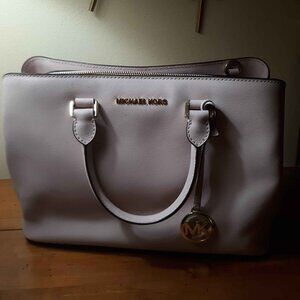 Michael Kors light pink purse with matching light pink wallet + phone holder